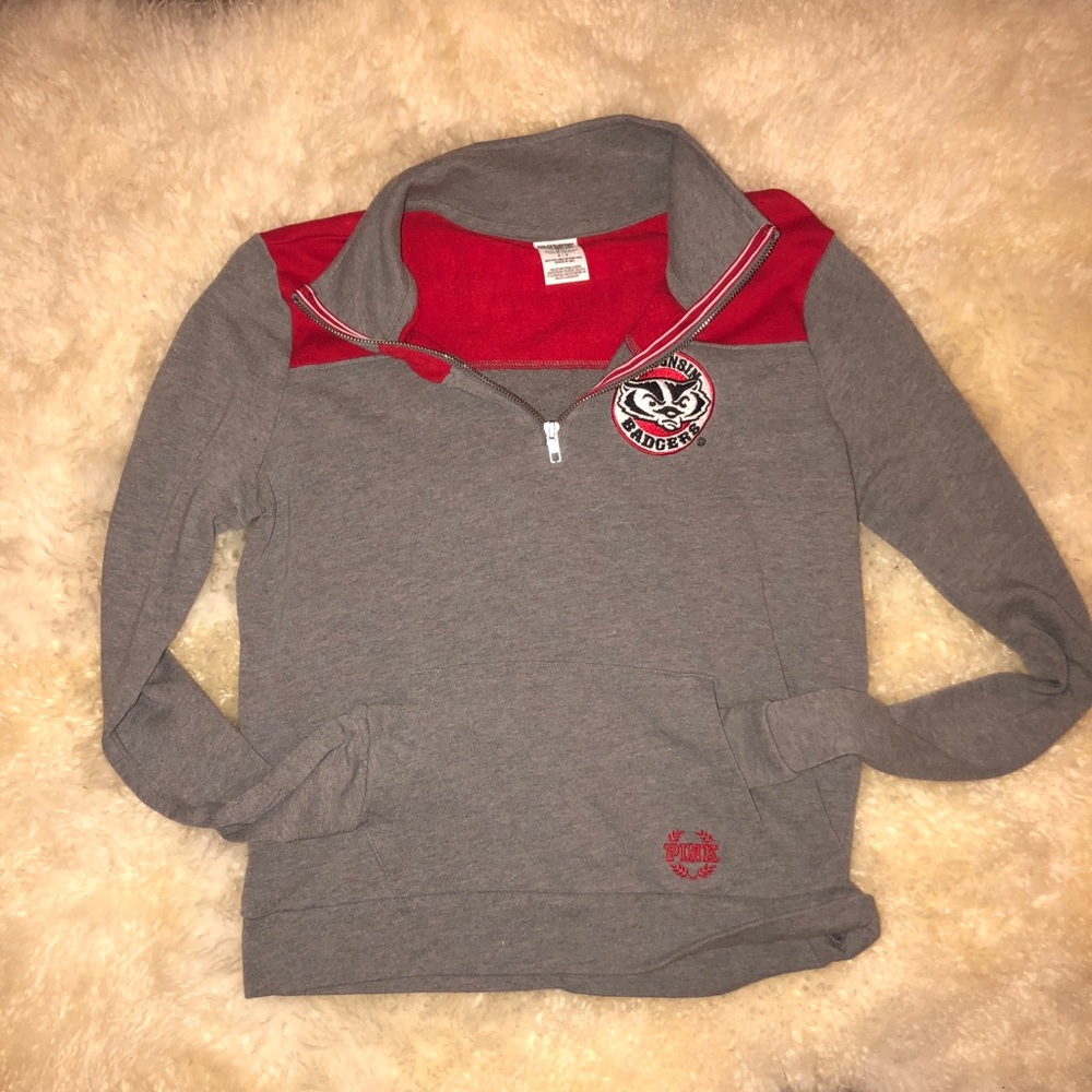 UW half zip sweatshirt